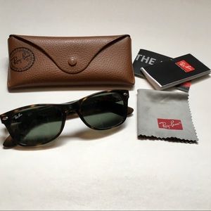 Ray-Ban New Wayfarer Sunglasses